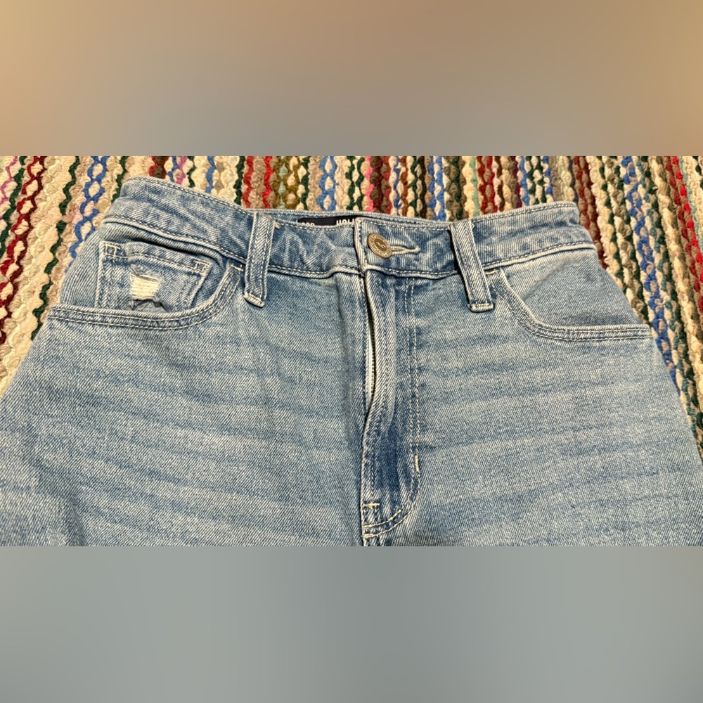 Hollister Light Blue Distressed Ultra High Rise Dad Straight Leg Jeans - 00/24R - Picture 2 of 7
